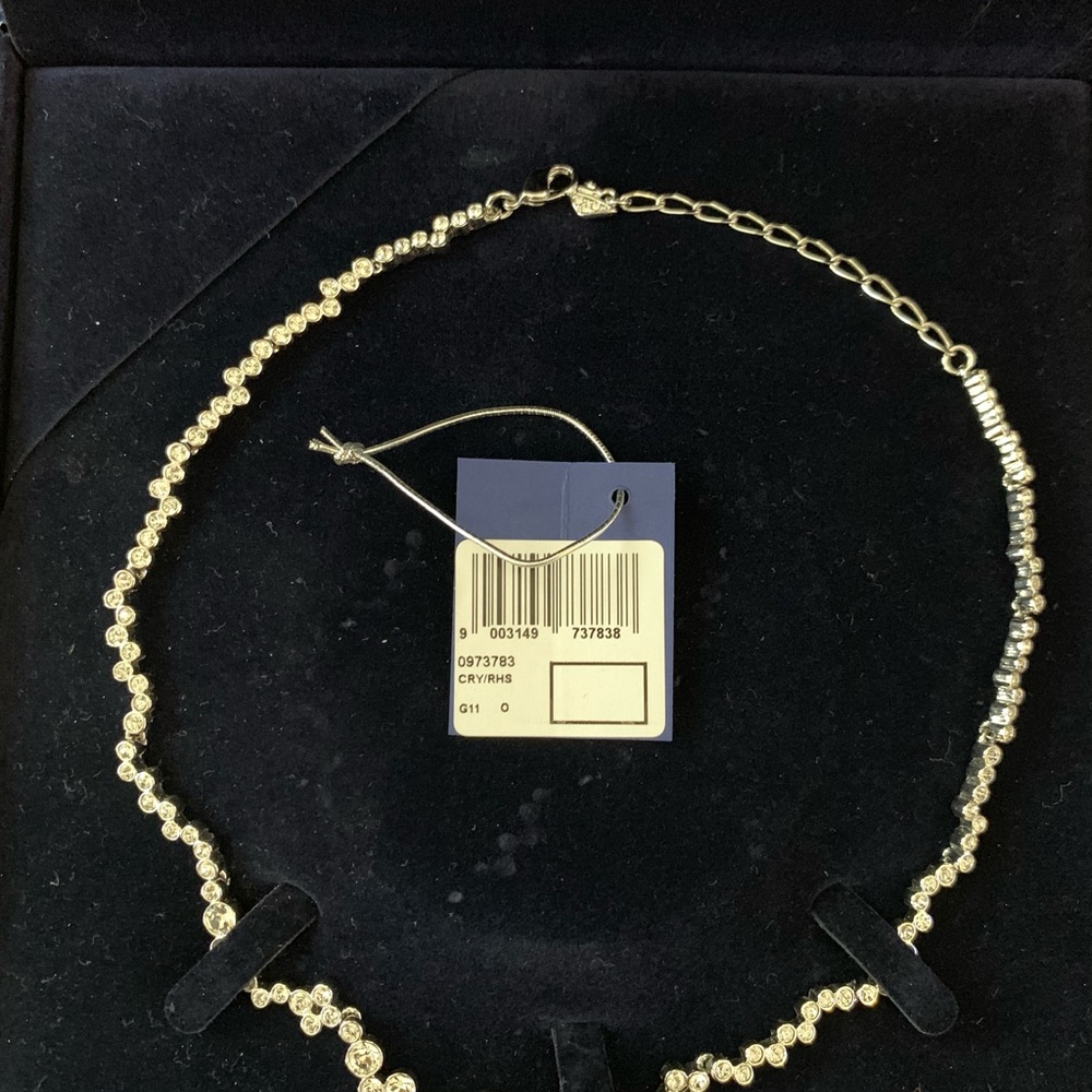 Beautiful Swarovski necklace